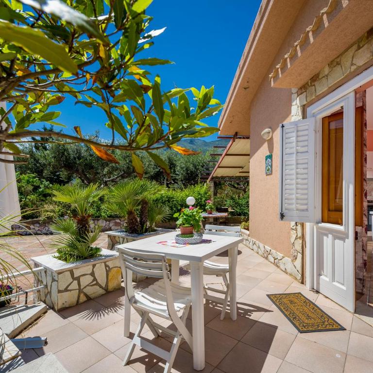 Villa Oasi del Relax Flavianna - Two-Bedroom Villa - 1
