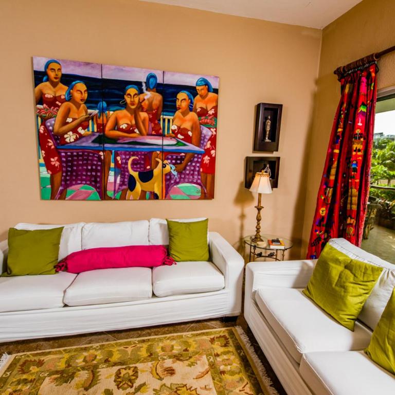 Las Olas 202 - Two-Bedroom Apartment - 13