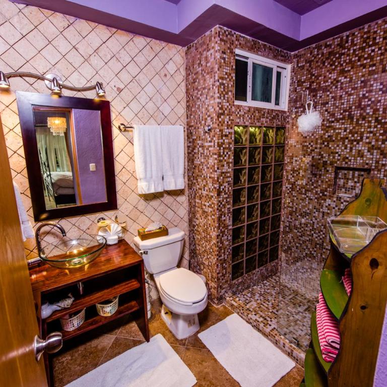Las Olas 202 - Two-Bedroom Apartment - 14