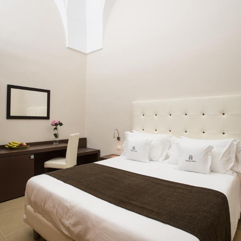 Palazzo Perla - Camera Matrimoniale con Bagno Privato - 5