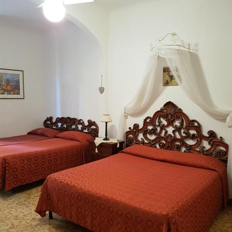 Albergo Tre Donzelle - Camera Quadrupla - 2