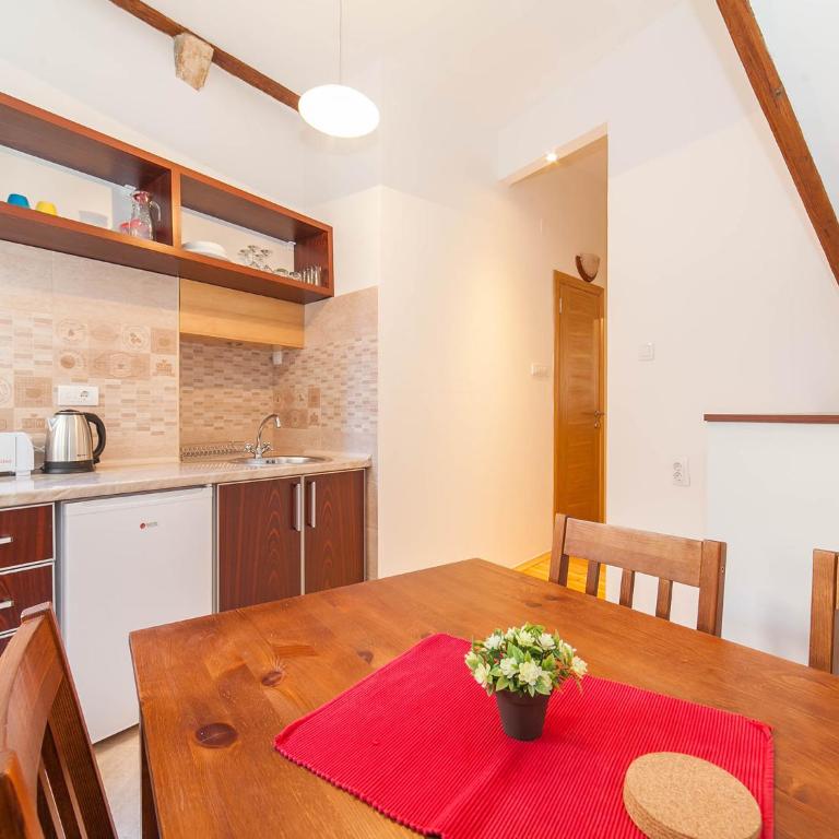 Apartments Kaleta - One-Bedroom Apartment - 7