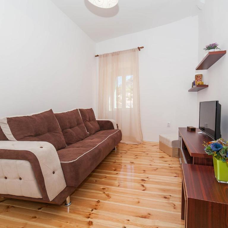 Apartments Kaleta - One-Bedroom Apartment - 2
