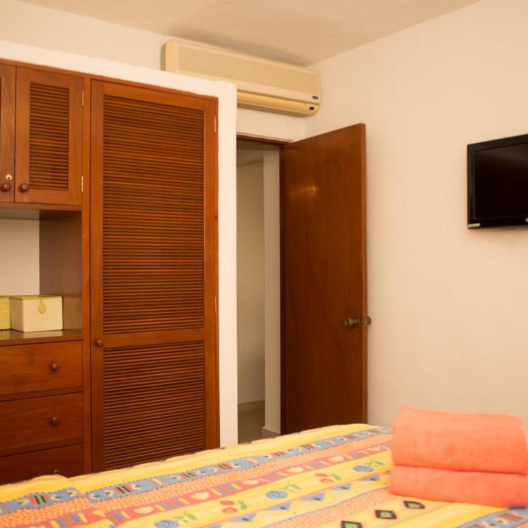 Coccinella 301B - Apartment with Pool View - 12