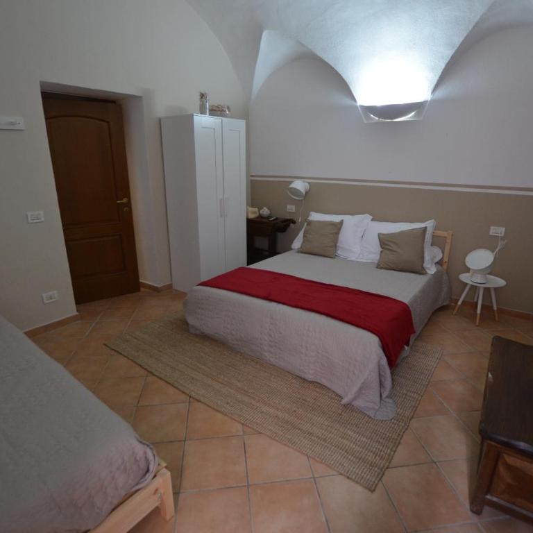 B&B Finalex - Camera Tripla con Vista Giardino - 14
