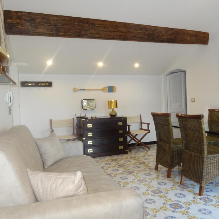 Chez Margot - Appartamento con 2 Camere da Letto e con Vista - 4