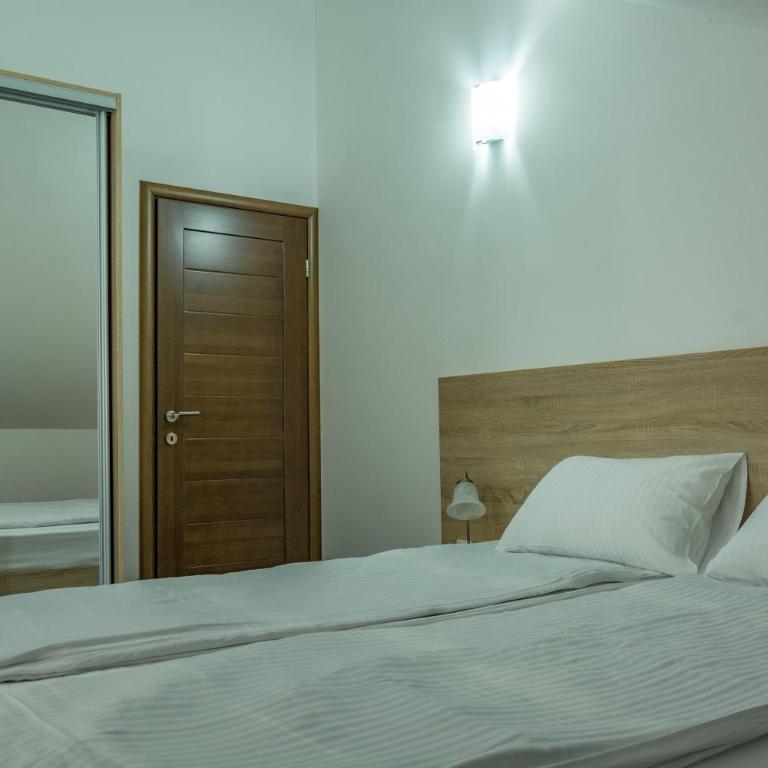 Apartmani Mendula - Two-Bedroom Apartment - 11