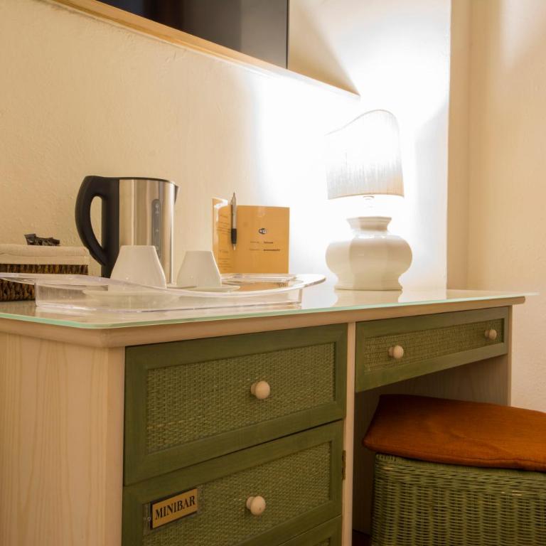Piazza Paradiso Accommodation - Standard Quadruple Room - 1