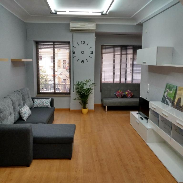 Eduardo Lucena 5, Alcázar - Apartamento Superior - 3