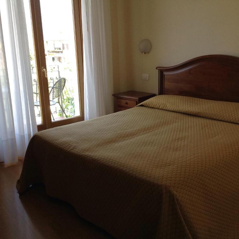 Hotel Belvedere - Camera Matrimoniale/Doppia con Letti Singoli con Vista Giardino - 3