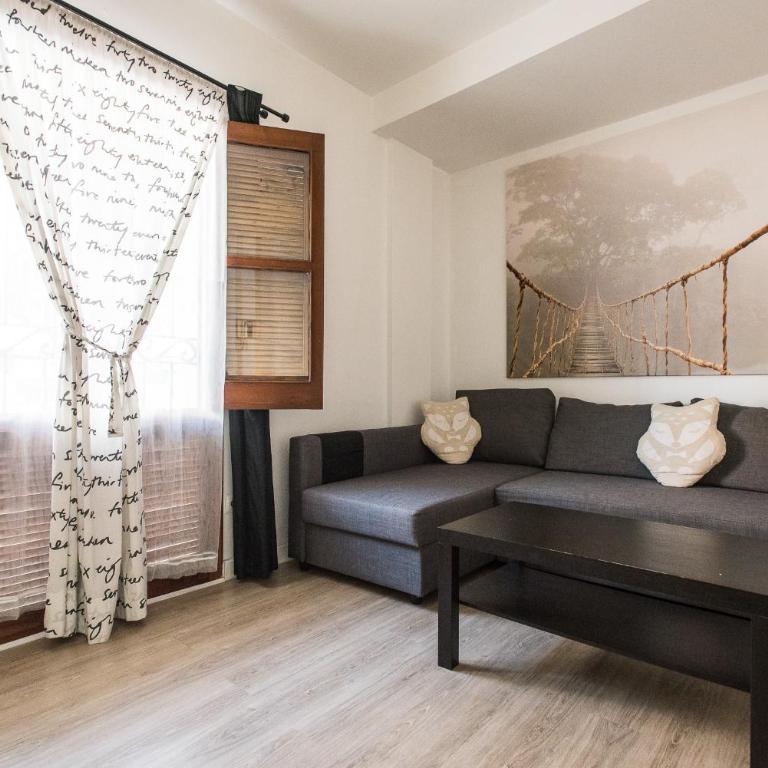 Alohamundi Amador de los Rios - Apartamento de 1 dormitorio - 2 niveles - 4