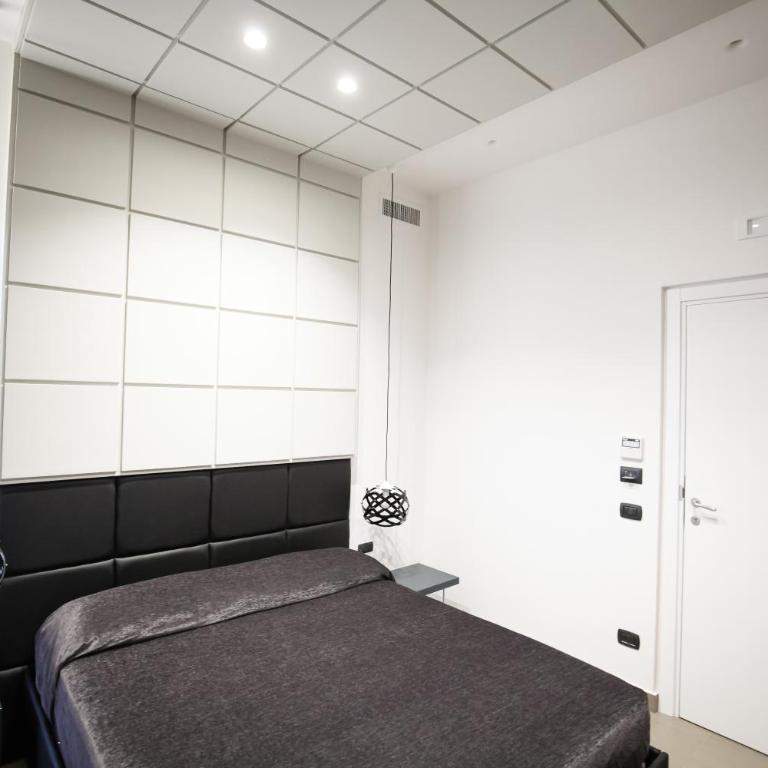 Gramsci 21 Rooms - Camera Matrimoniale - 2