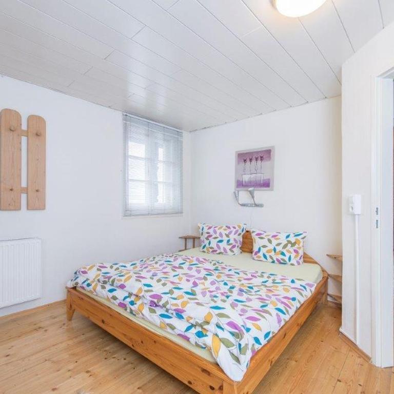 Landhaus Lindner Appartements - Apartment mit 5 Schlafzimmern und Bergblick - 10