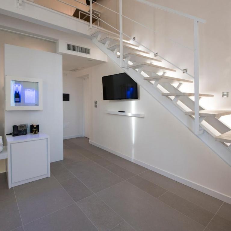 Caportigia Boutique Hotel - Junior Suite - 7