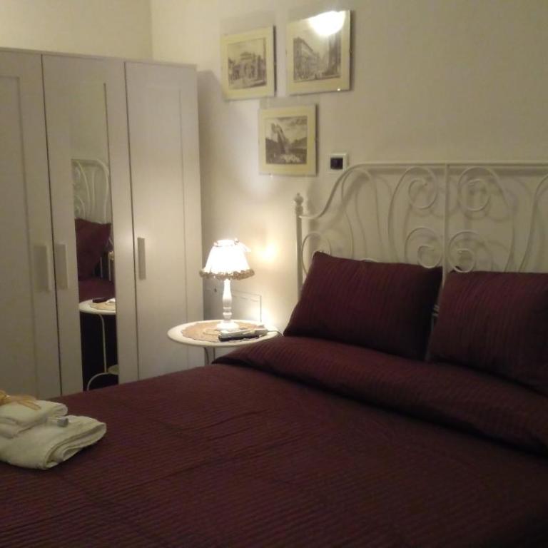 B&B San Vitale - Camera Tripla con Bagno Privato - 15