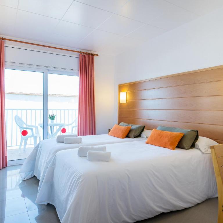 Hotel & Diving Les Illes - Double or Twin Room with Balcony - 5