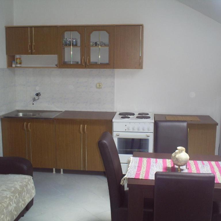 Apartmani Dado - Apartman s Jednom Spavaćom Sobom - u Potkrovlju - 12