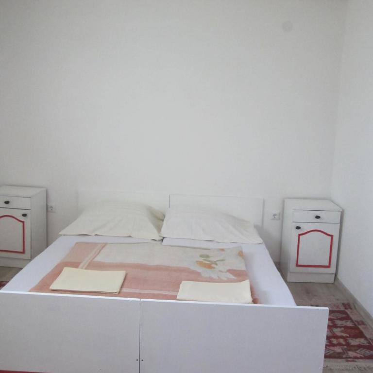Bravo Guest House - One-Bedroom Apartment - 6