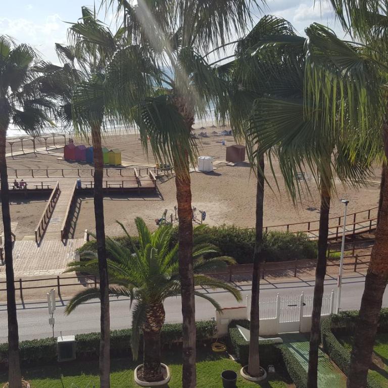 Apartamentos Casablanca Altamar - Three-Bedroom Apartment - 4
