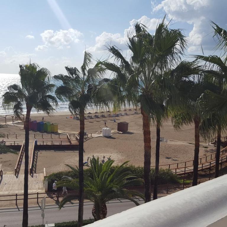 Apartamentos Casablanca Altamar - Three-Bedroom Apartment - 7