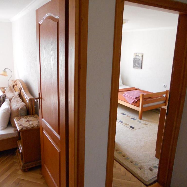 Apartment Djukovic - Two-Bedroom Apartment - 5