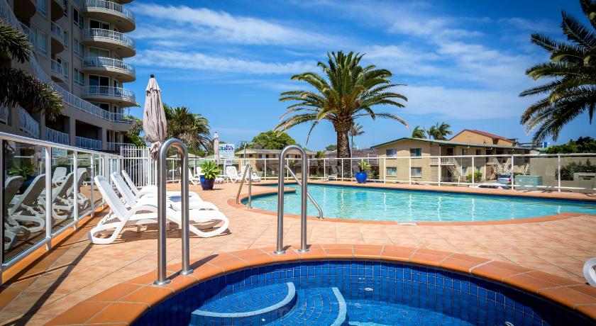 Kirra Beach Apartments