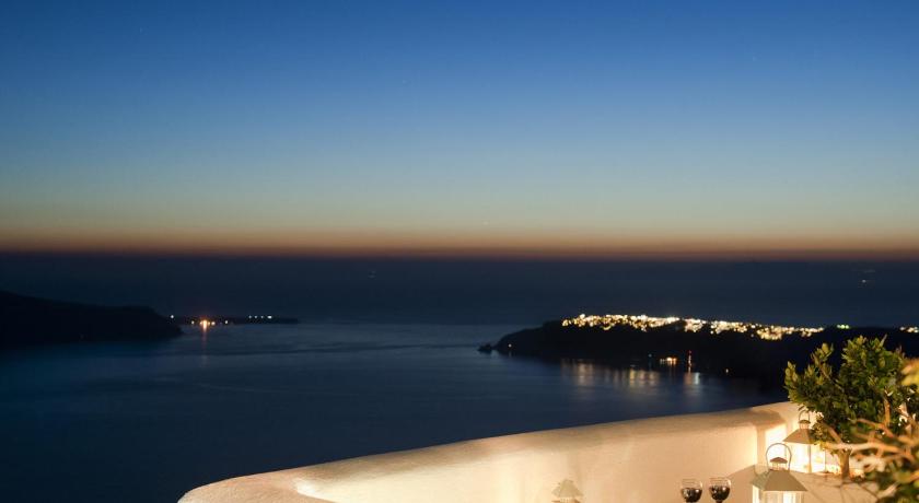 Vallais Villa — Hotel in Santorini