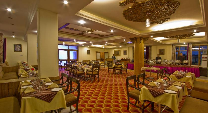 Royal Park Resorts