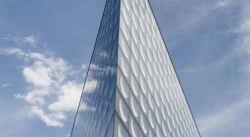 Okko Hotels Paris Porte De Versailles photo