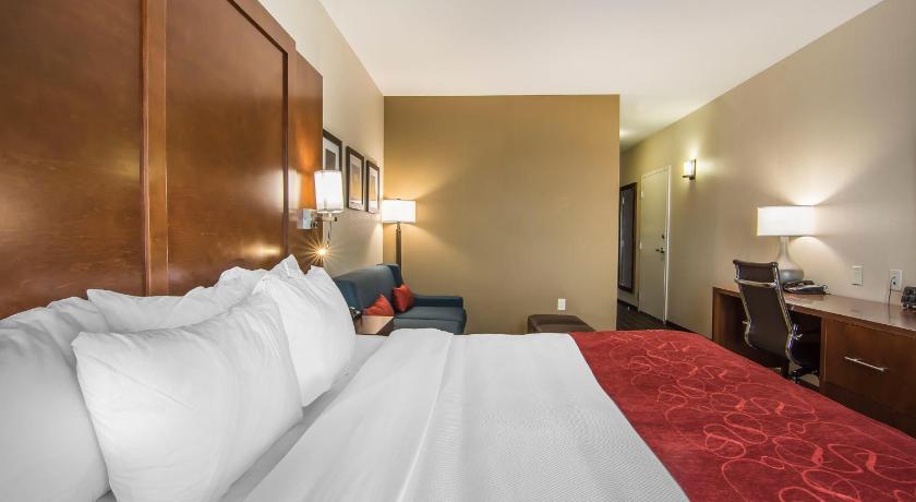 Comfort Suites Regina