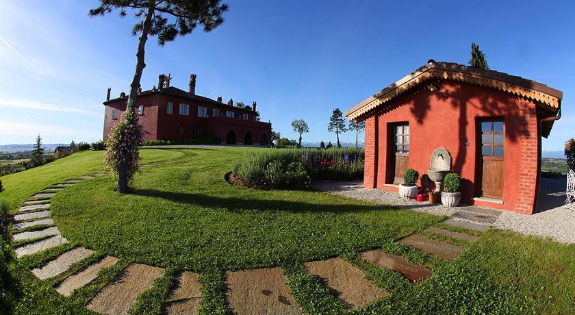 Relais Unico Castel Rosso photo