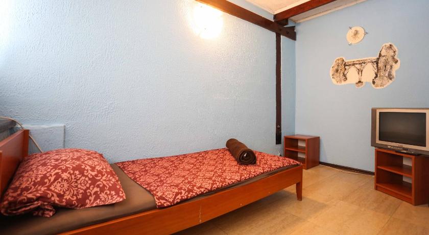 Pansion Sebilj photo