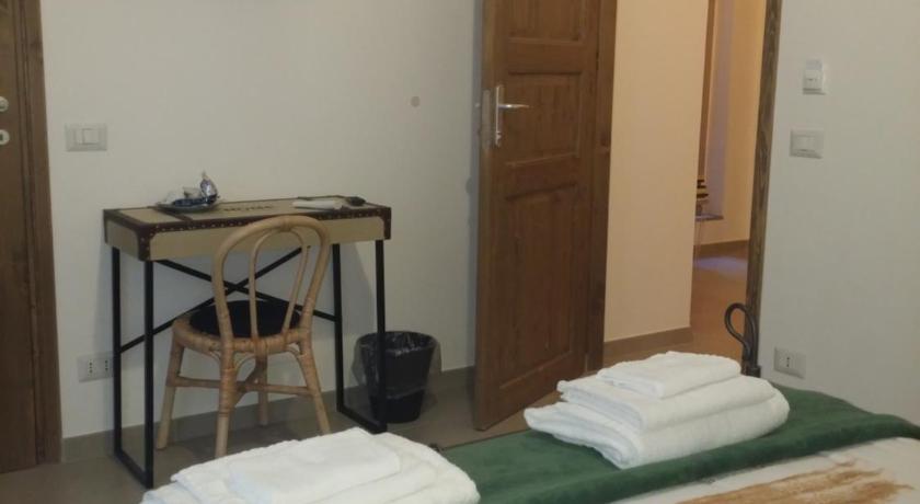 Image of Large Double Room 9