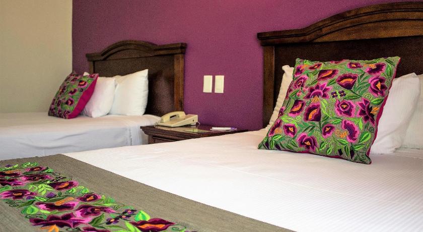 Image of Standard Twin Room 10