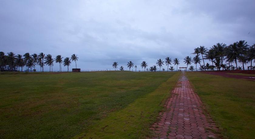 RNS Golf Resort & Nature Cure Centre photo