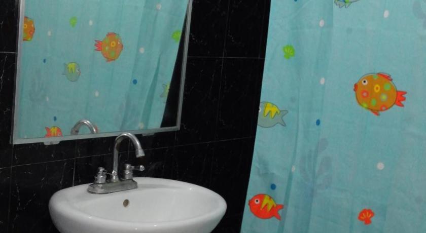 Image of Deluxe Family Room 3