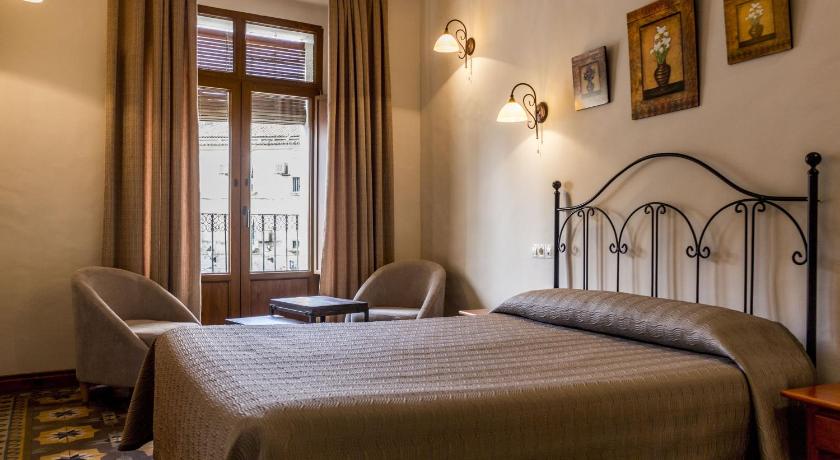 Hostal San Miguel photo