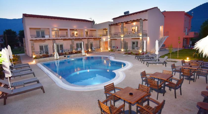 Issalos Studios — Hotel in Thassos