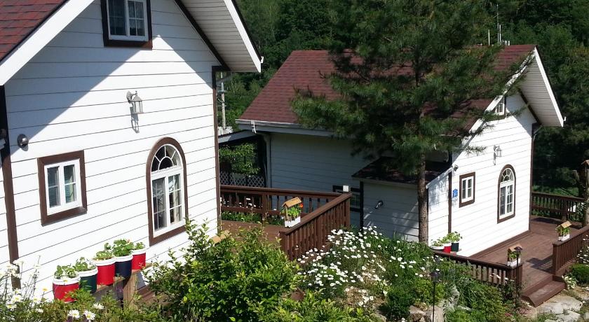 Image of Studio 16