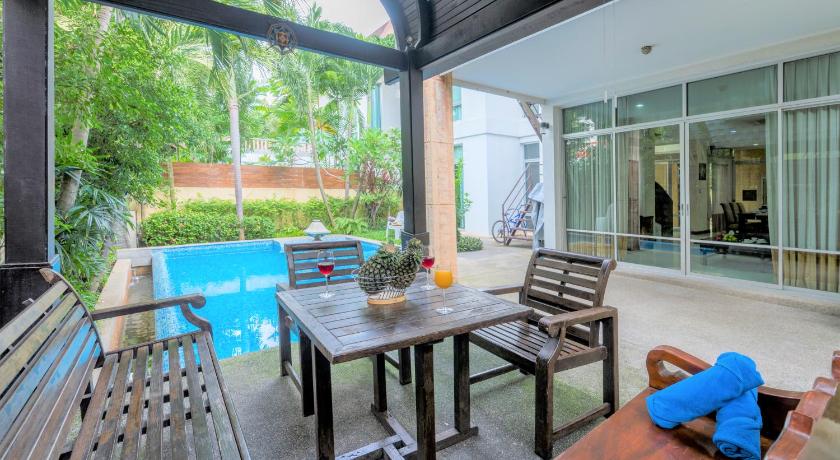 Tropical Garden Paradise Villa photo