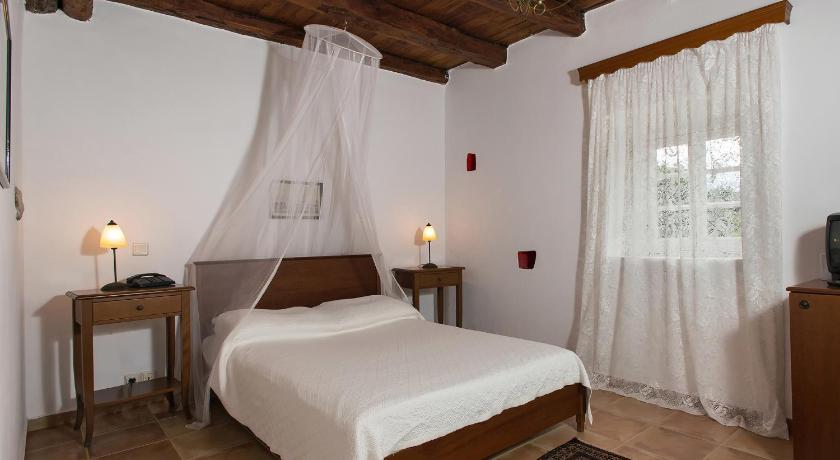 Villa De Loulia photo