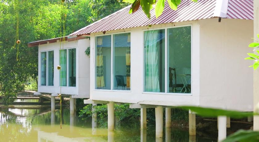 Banpak Suankaew Talaynoi — Hotel in Phatthalung