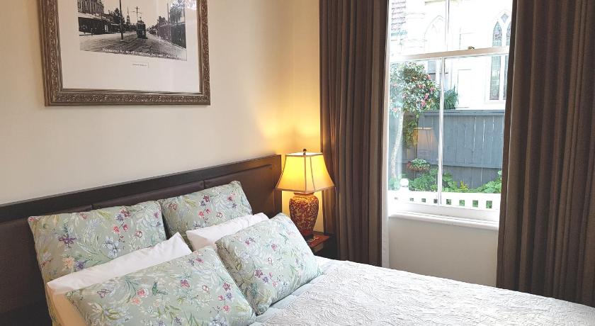Image of King or Twin Room 5