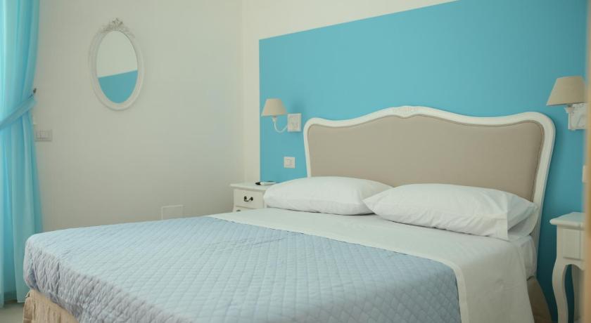 Image of Double Room with Private Bathroom 0