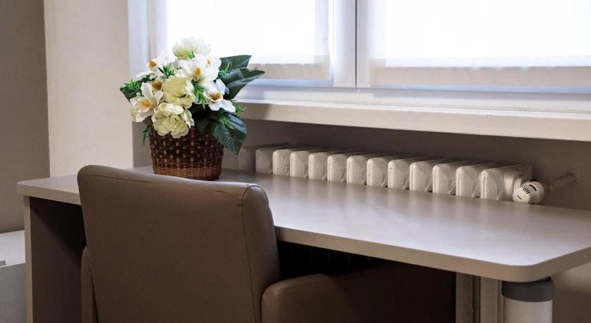 CHEZROMYK the Kosher B&amp;B — Hotel in Milan