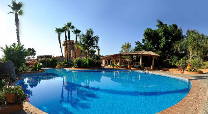 Hotel Porto Pirgos photo