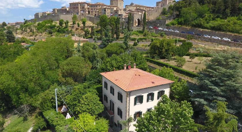 Hotel Villa Porta All'Arco photo
