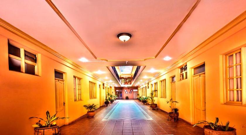 Hotel Monserrat — Hotel in Cochabamba
