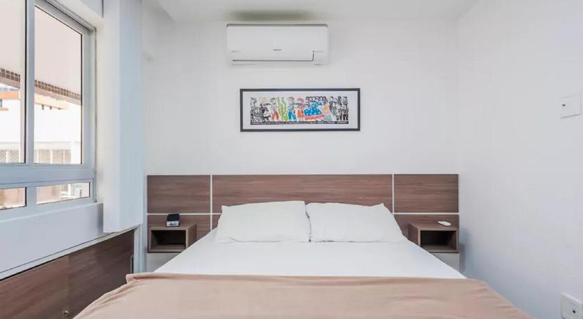 Image of Apartment 8