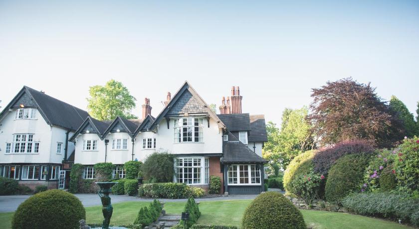 Mere Court Hotel — Hotel in Mere